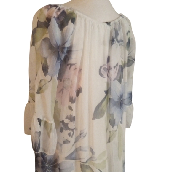 Rosemarie Watercolor Floral Flowy Ruffle Hem Dress Made In Italy Size Medium - Picture 8 of 10